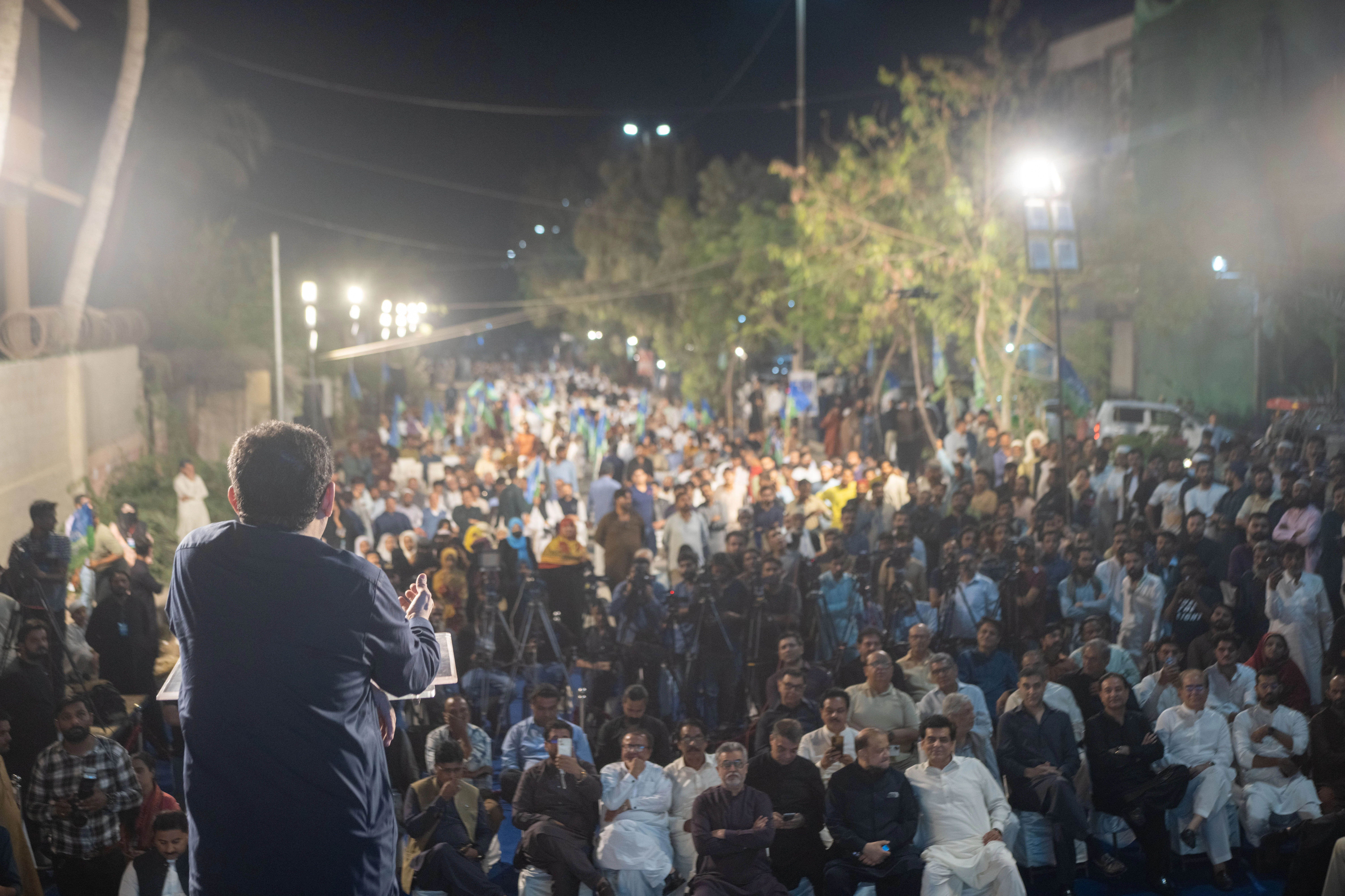 نچلی سطح پر تنظیم سازی